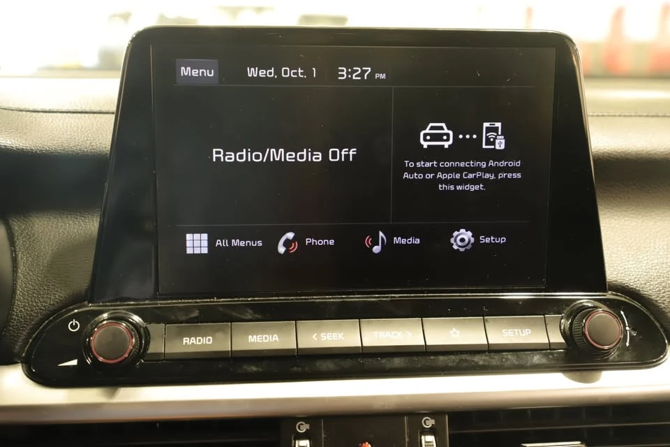 2023 Kia Forte - Image 8 of 11