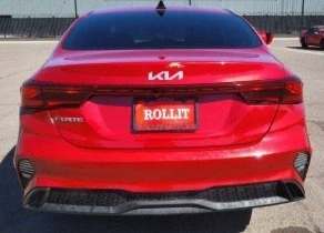 2023 Kia Forte - Image 5 of 12