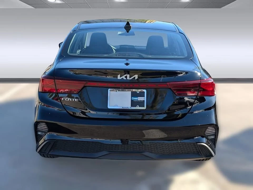 2023 Kia Forte - Image 2 of 7