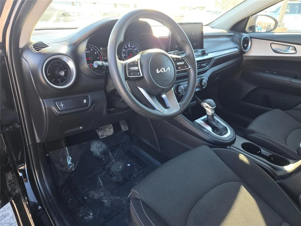2023 Kia Forte - Image 20 of 20