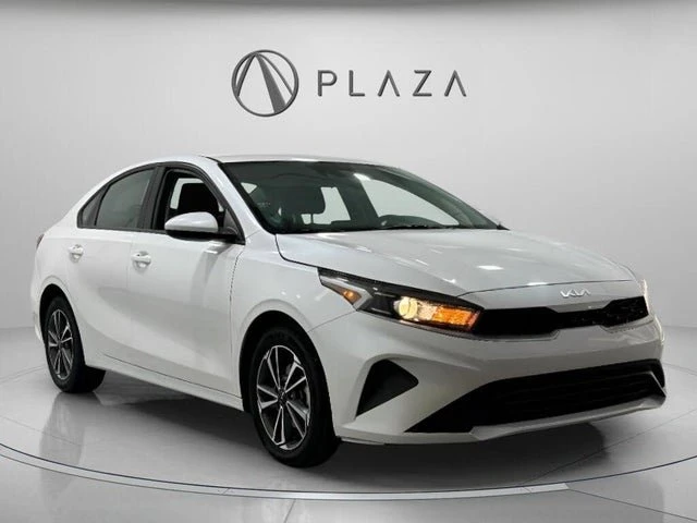 2023 Kia Forte - Image 6 of 20