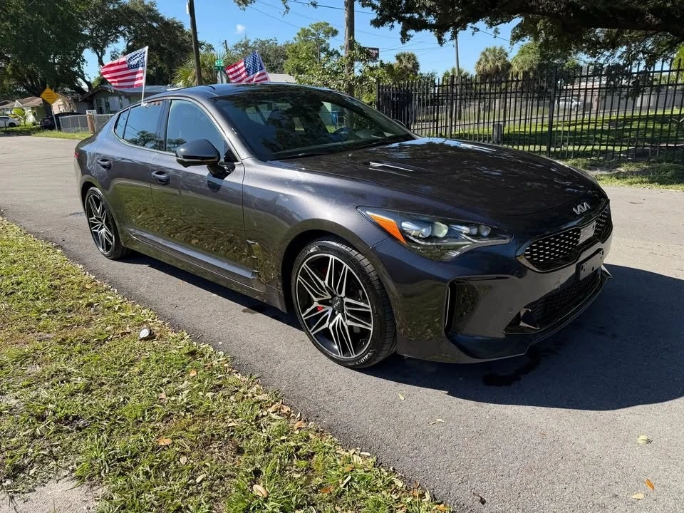 2023 Kia Stinger GT - Image 2 of 20