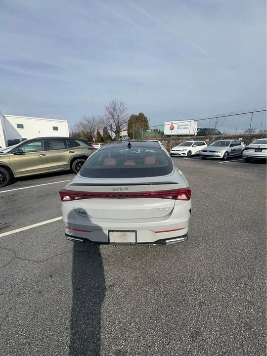 2023 Kia Optima/K5 - Image 4 of 12