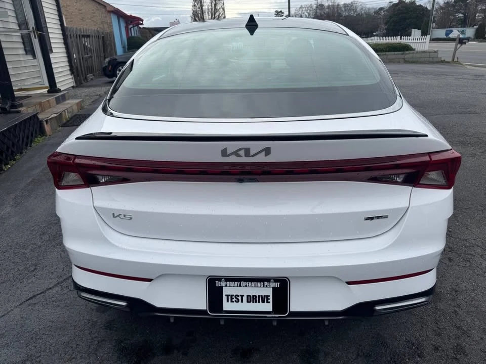 2023 Kia Optima/K5 - Image 8 of 20