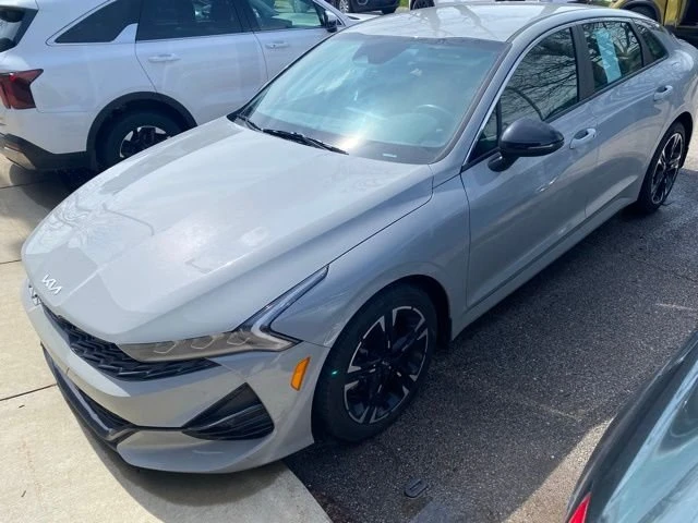 2023 Kia Optima/K5 - Image 2 of 15