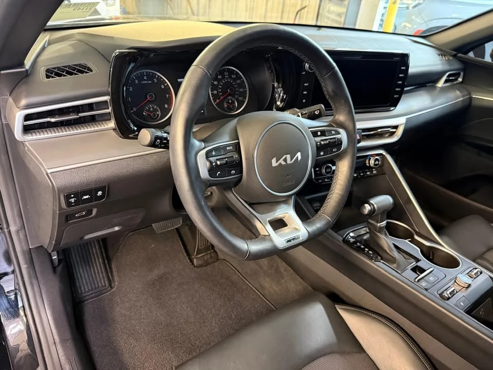 2023 Kia Optima/K5 - Image 4 of 6