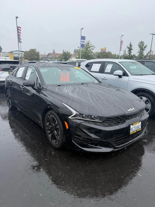 2023 Kia Optima/K5 - Image 2 of 10