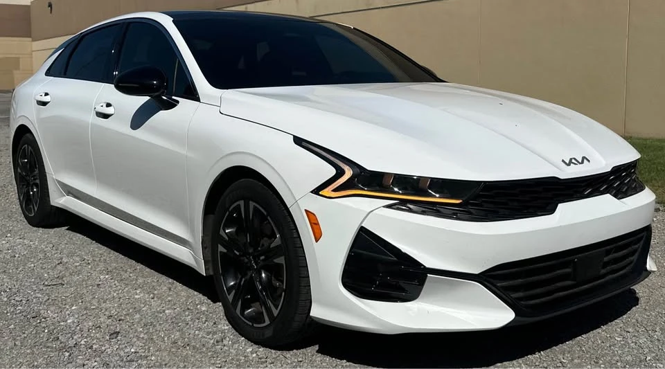 2023 Kia Optima/K5 - Image 2 of 8