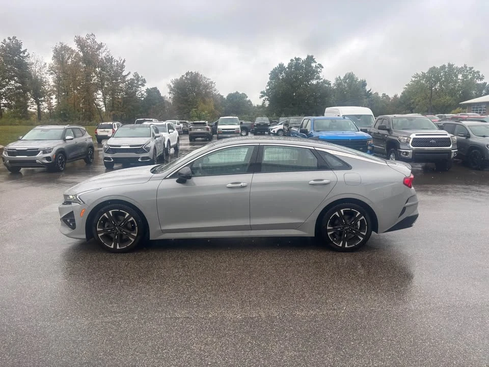 2023 Kia Optima/K5 - Image 2 of 14
