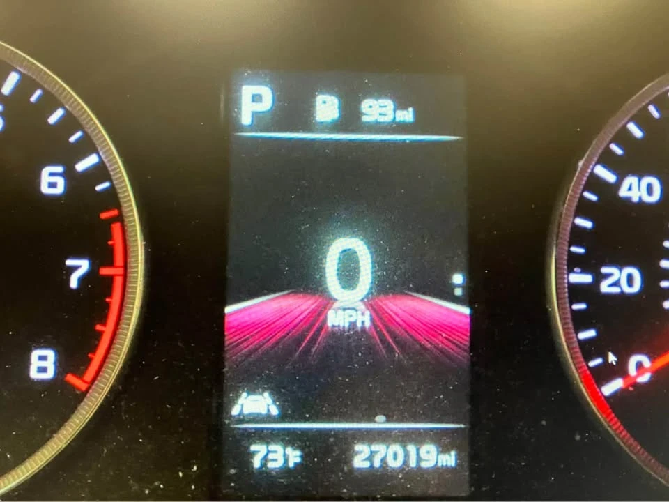 2023 Kia Optima/K5 - Image 7 of 10
