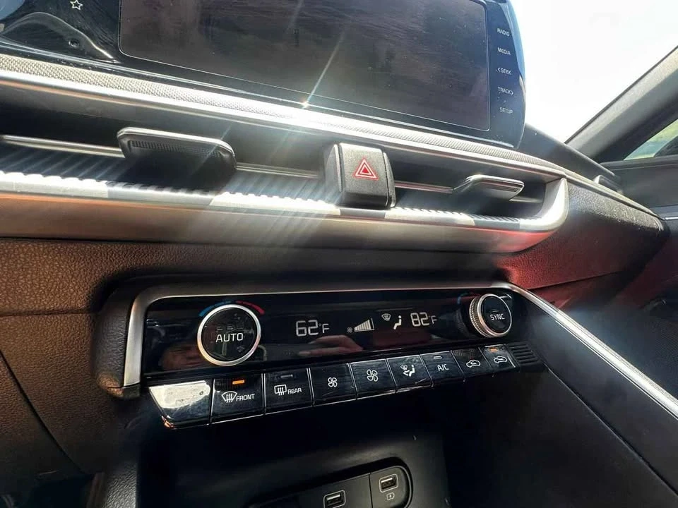 2023 Kia Optima/K5 - Image 12 of 13