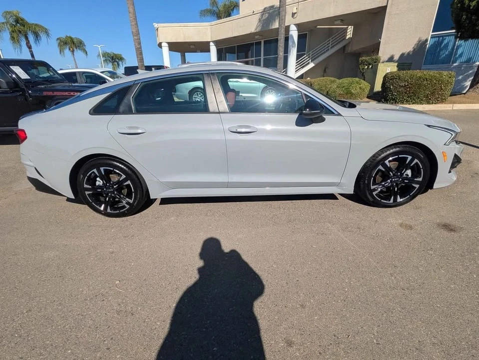 2023 Kia Optima/K5 - Image 4 of 10