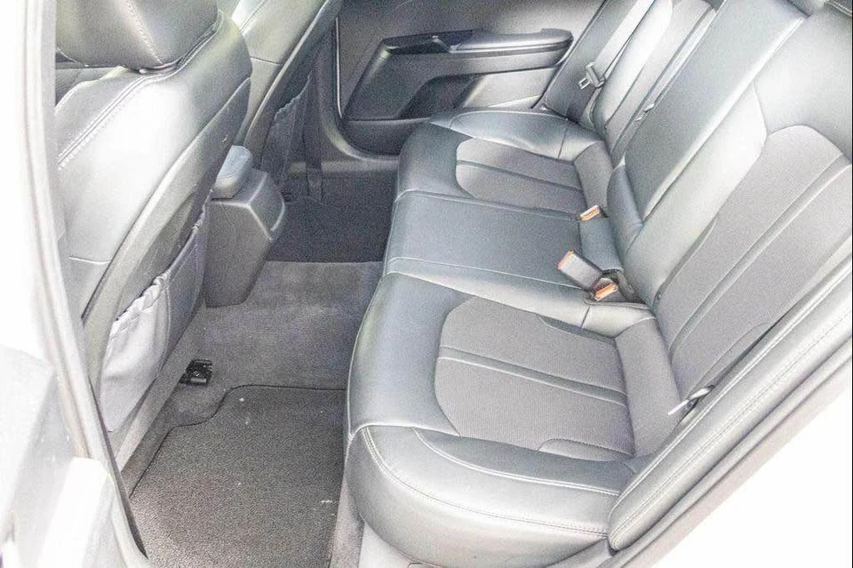 2023 Kia Optima/K5 - Image 12 of 18