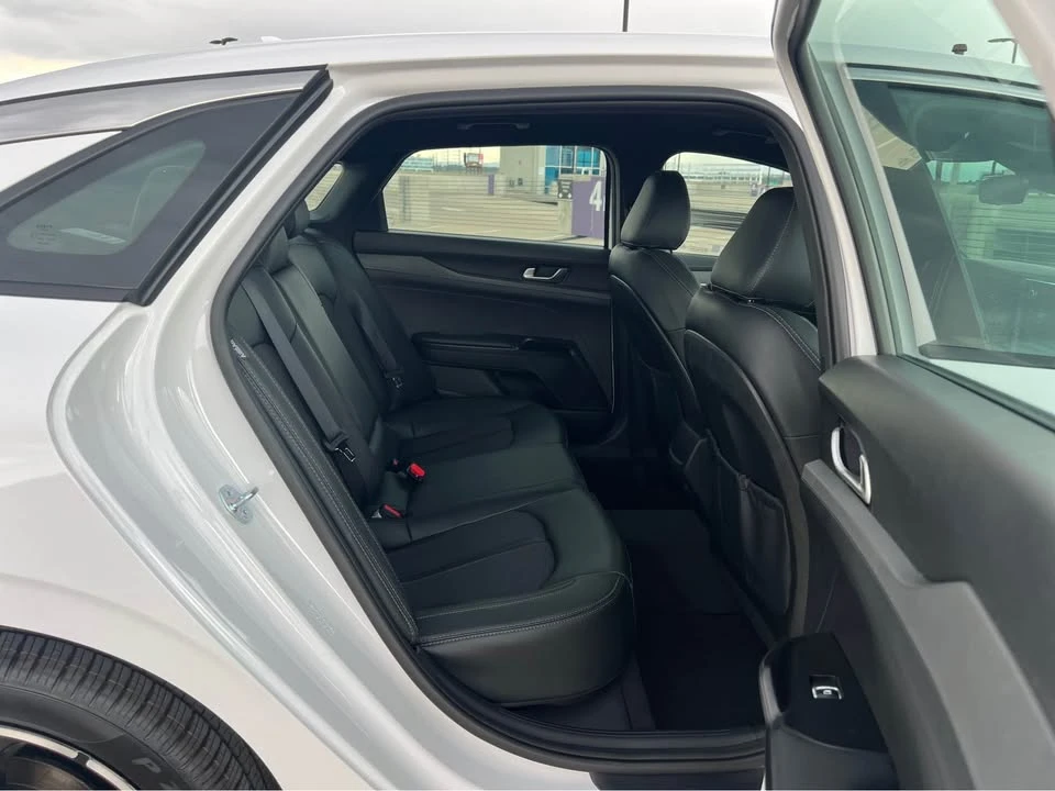 2023 Kia Optima/K5 - Image 12 of 19