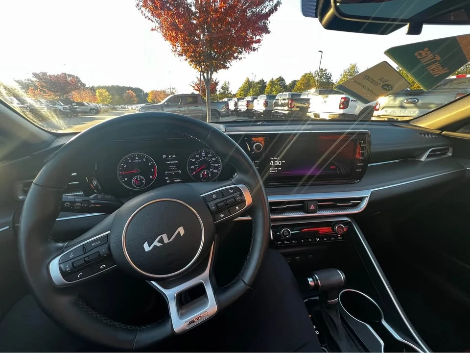 2023 Kia Optima/K5 - Image 2 of 3