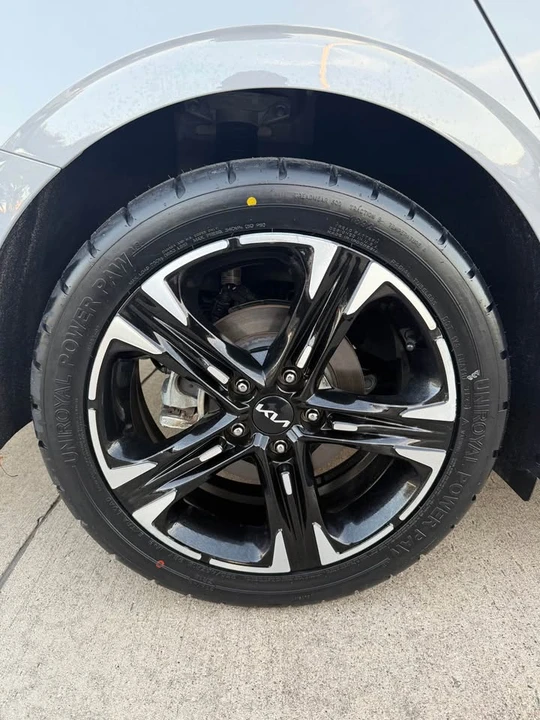 2023 Kia Optima/K5 - Image 8 of 15
