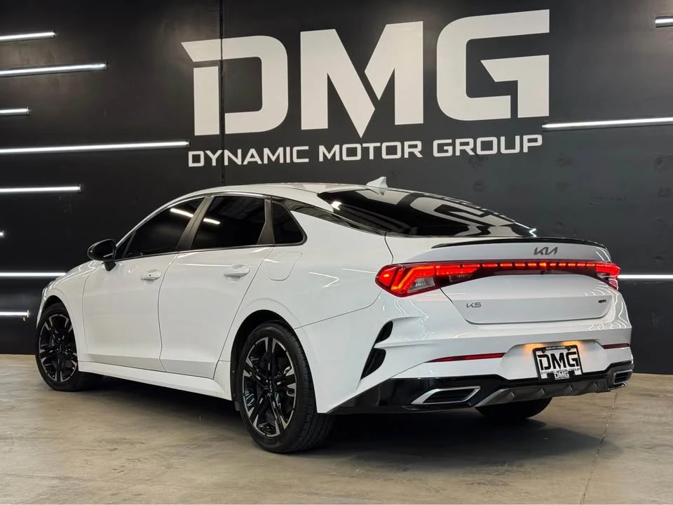 2023 Kia Optima/K5 - Image 10 of 11