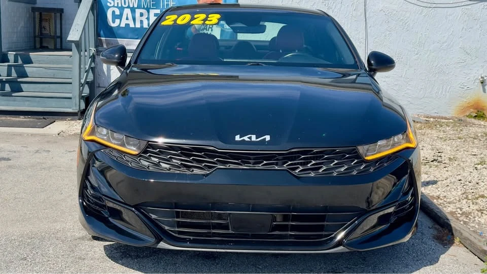 2023 Kia Optima/K5 - Image 2 of 20