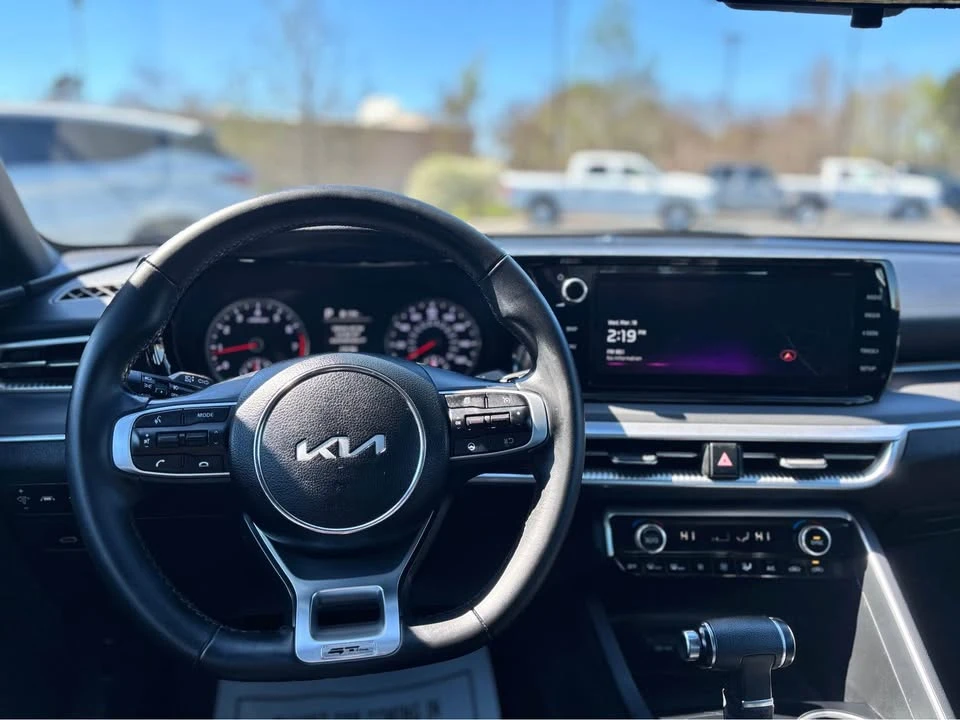 2023 Kia Optima/K5 - Image 8 of 13