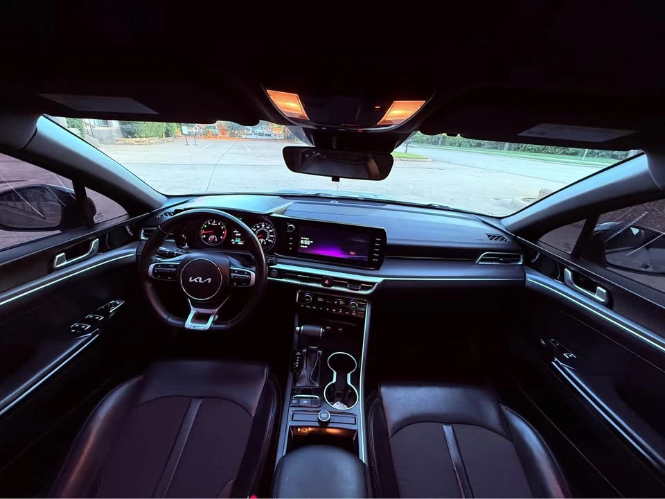 2023 Kia Optima/K5 - Image 2 of 17