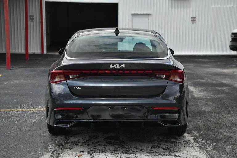 2023 Kia Optima/K5 - Image 5 of 12