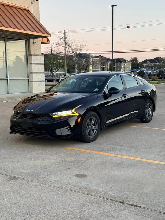 2023 Kia Optima/K5 - Image 10 of 16