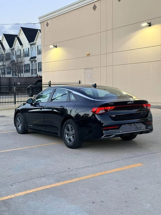 2023 Kia Optima/K5 - Image 8 of 16