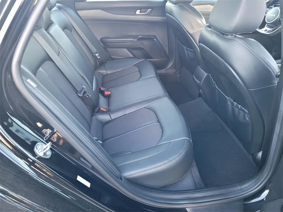 2023 Kia Optima/K5 - Image 18 of 20