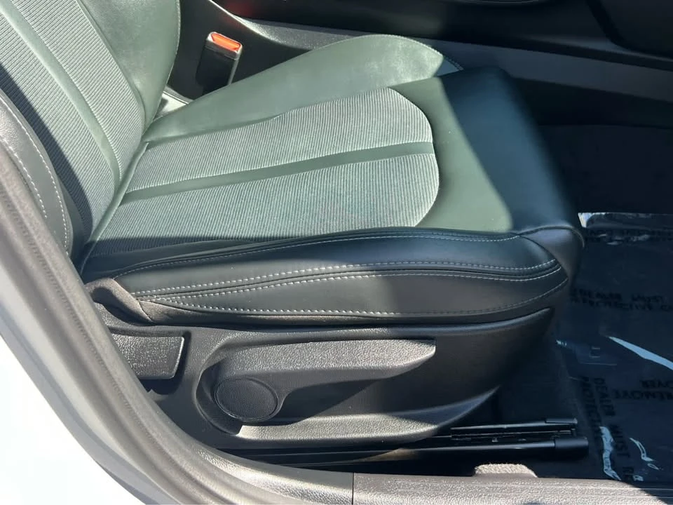 2023 Kia Optima/K5 - Image 13 of 15