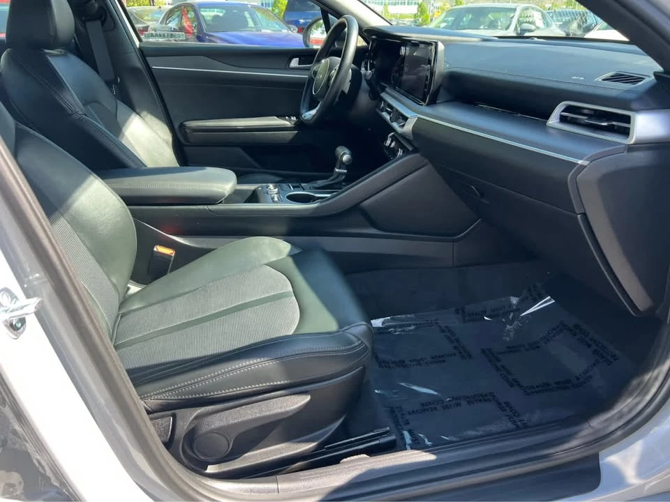 2023 Kia Optima/K5 - Image 14 of 15