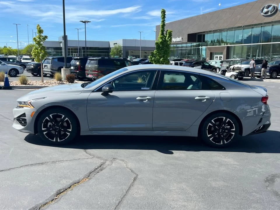 2023 Kia Optima/K5 - Image 9 of 15