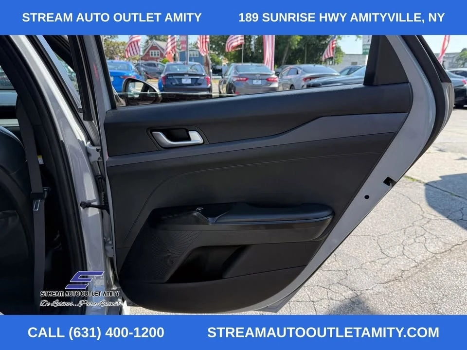 2023 Kia Optima/K5 - Image 14 of 18
