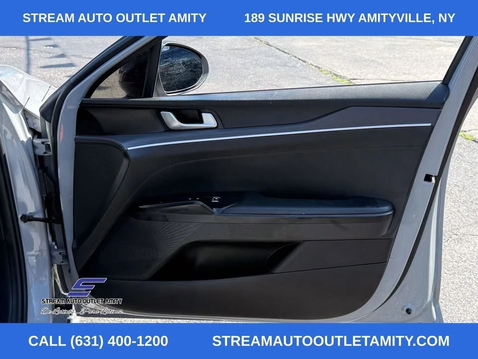 2023 Kia Optima/K5 - Image 11 of 18