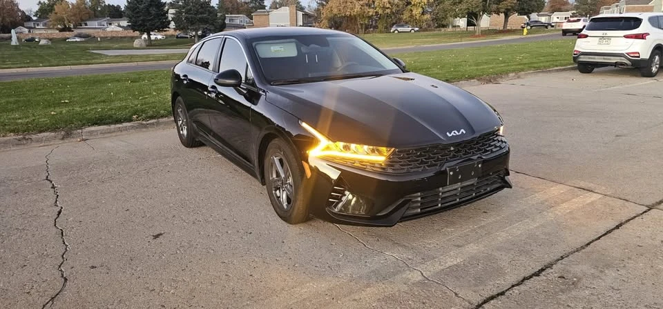 2023 Kia Optima/K5 - Image 2 of 14