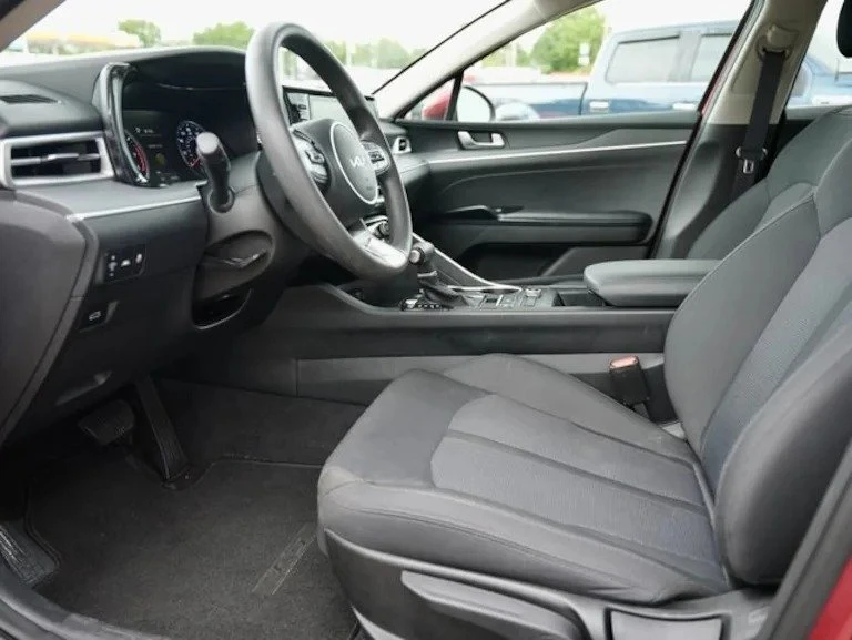 2023 Kia Optima/K5 - Image 5 of 13
