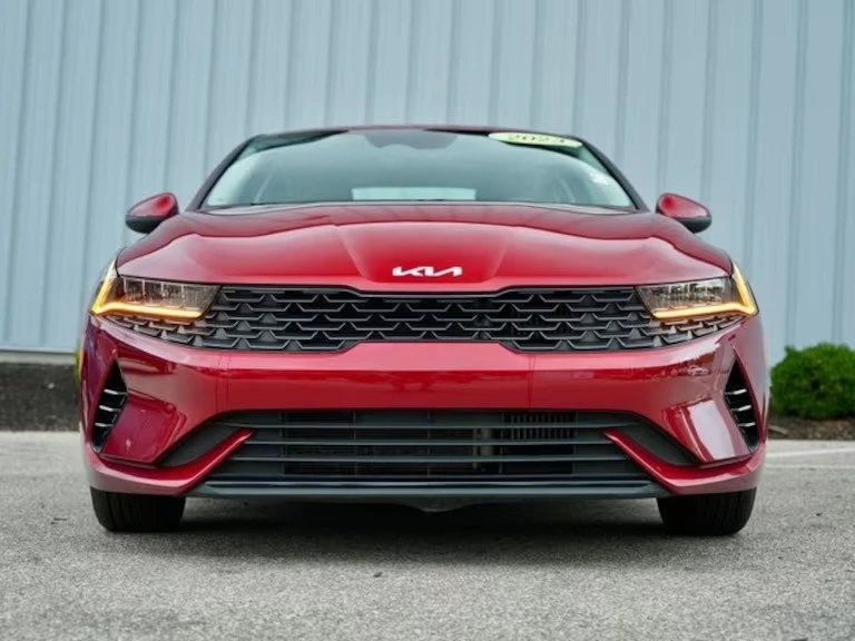 2023 Kia Optima/K5 - Image 3 of 13