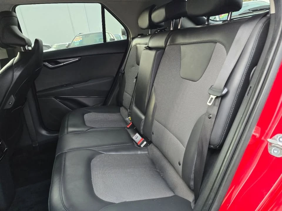 2023 Kia Niro - Image 2 of 19