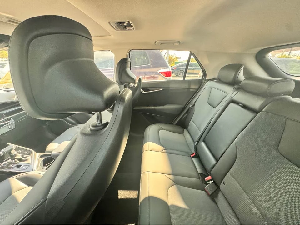 2023 Kia Niro - Image 5 of 5
