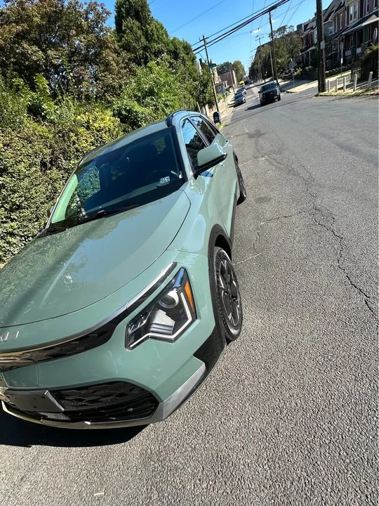 2023 Kia Niro - Image 6 of 14