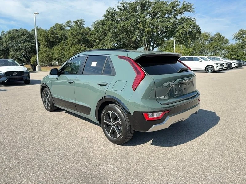 2023 Kia Niro - Image 3 of 19