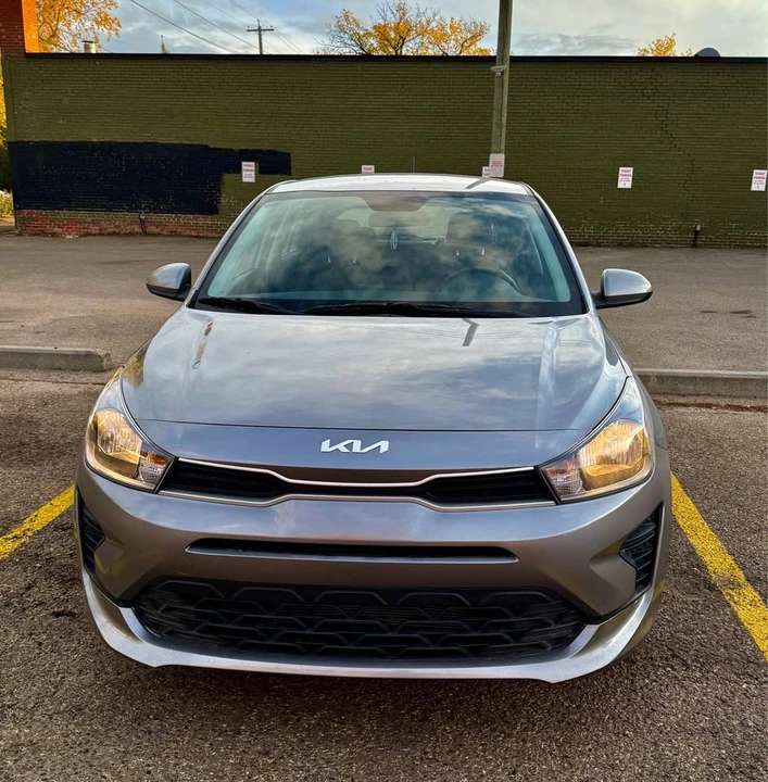 2023 Kia Rio - Image 3 of 10
