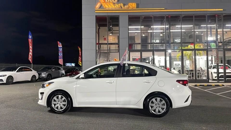 2023 Kia Rio - Image 4 of 7