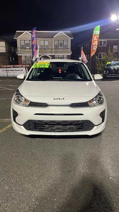 2023 Kia Rio - Image 2 of 7