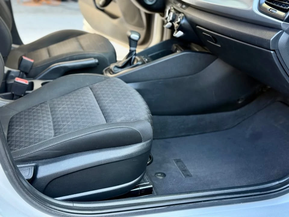 2023 Kia Rio - Image 7 of 8