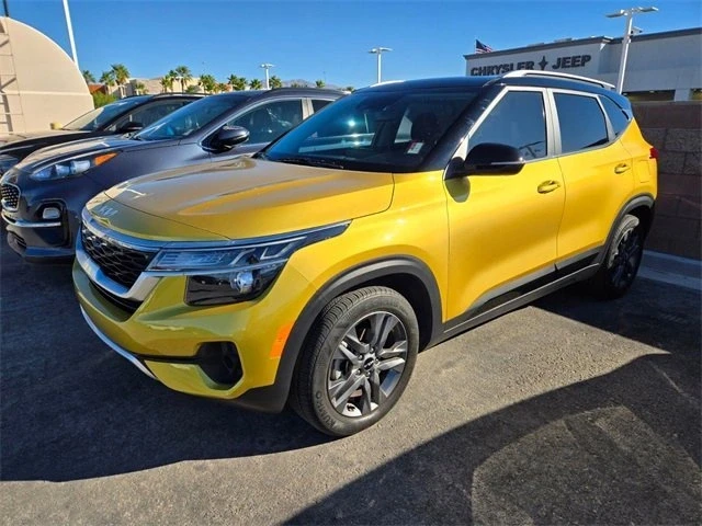 2023 Kia Seltos - Image 3 of 6