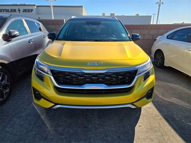 2023 Kia Seltos - Image 2 of 6