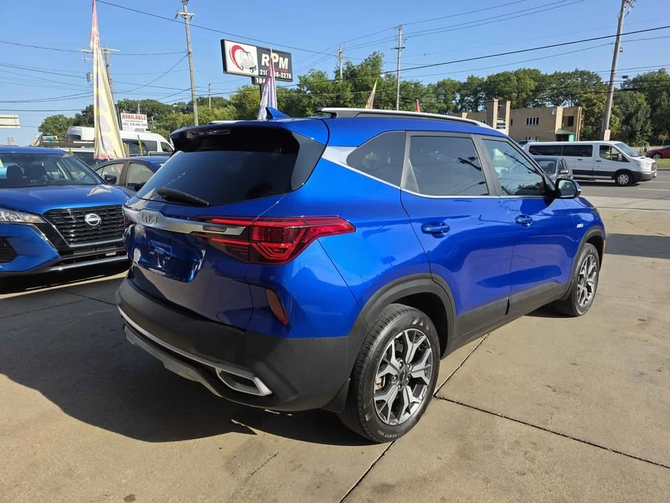 2023 Kia Seltos - Image 4 of 19