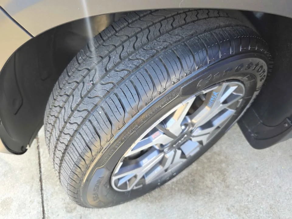 2023 Kia Seltos - Image 17 of 19