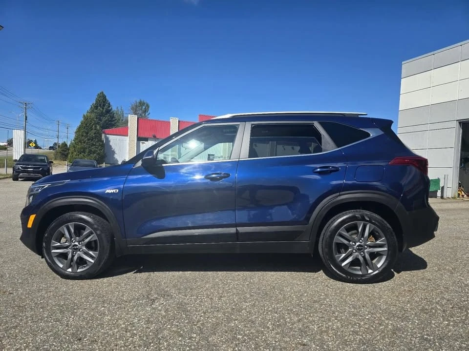 2023 Kia Seltos - Image 4 of 13