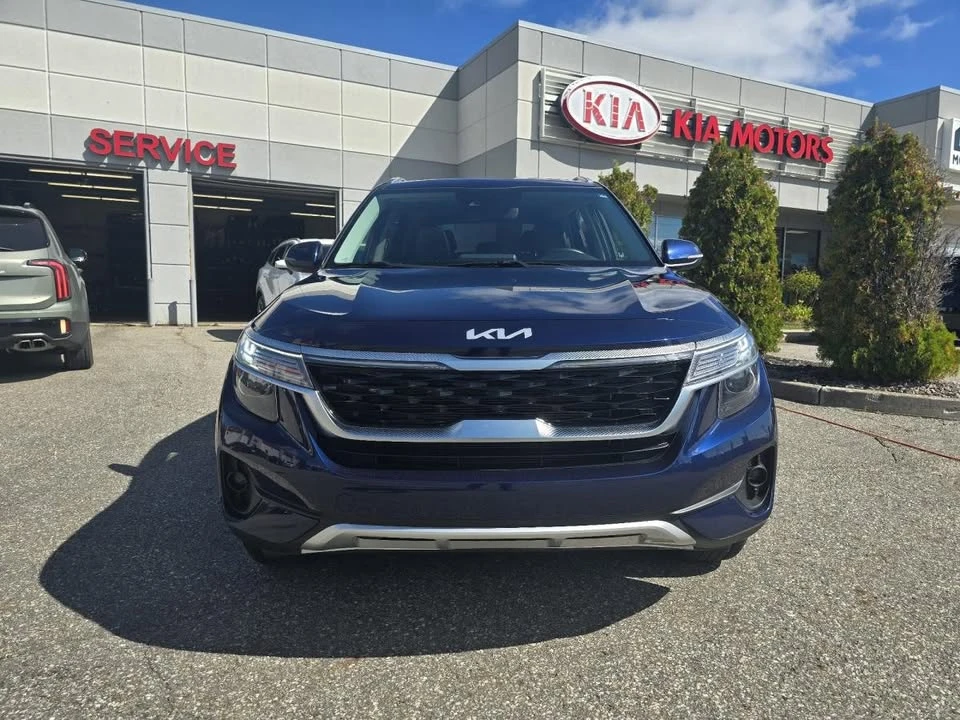 2023 Kia Seltos - Image 2 of 13